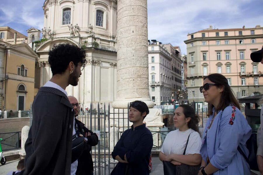 Rome: City Walking Tour in English or Spanish - The $28 Value: Why This Tour Can Be a Smart First Step