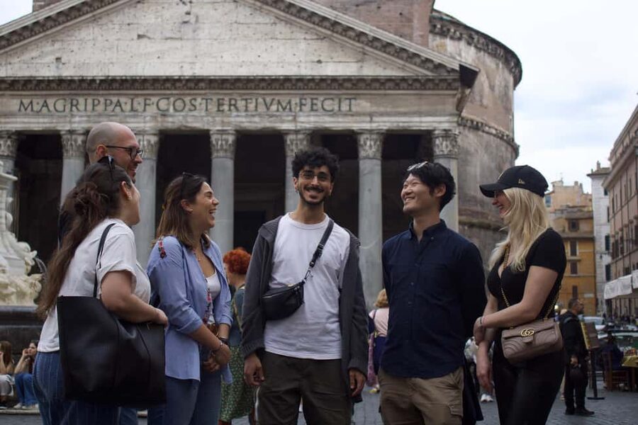 Rome: City Walking Tour in English or Spanish - Piazza Venezia: The Big Square Moment