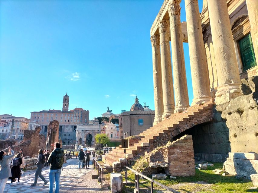 Rome: Colosseum and Ancient Rome Guided Walking Tour - Languages: you can pick your comfort level