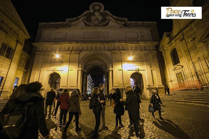 Rome Evening Panoramic Walking Tour Including Trevi Fountain and Spanish Steps - Campo de’ Fiori: the best kind of ending, right where Rome continues