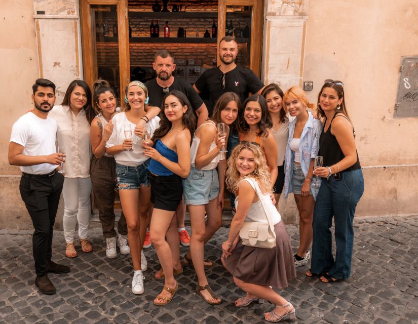 Rome: Forbidden History Walking Tour & Pub Crawl with Drinks - What guides are doing well (based on recent feedback)