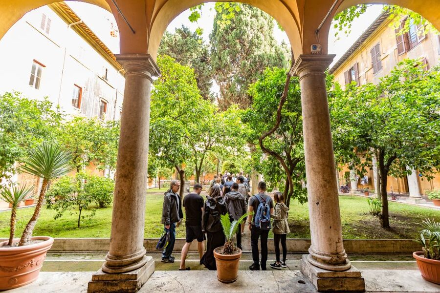 Rome: Fountains and Squares Small-Group Walking Tour - Price, time, and value for money