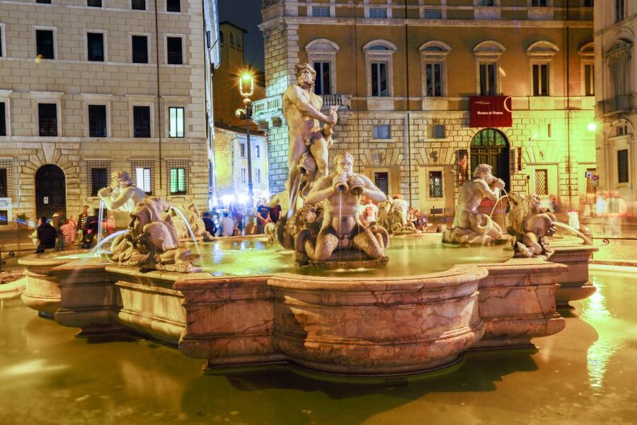 Rome: Guided City Center Evening Sightseeing Walking Tour - What kind of traveler fits this evening walk best