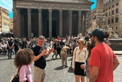 Rome: Guided Small Group Walking Tour of City Highlights - Starting near the Colosseum at Piazza d’Aracoeli
