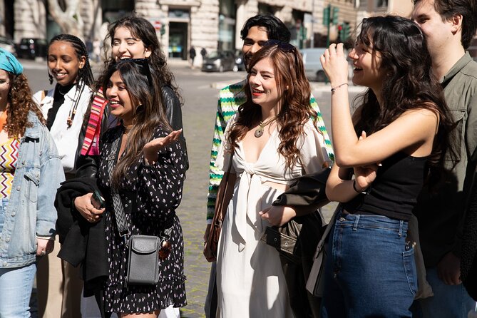 Rome: Guided Small Group Walking Tour of City Highlights - Small-group quality: why hearing your guide matters here