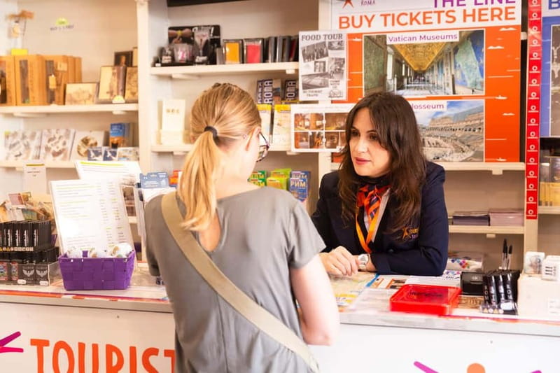 Rome: Guided Walking Tour and Pantheon Priority Entry Ticket - Starting at Piazza Navona: the meet-up that keeps you calm
