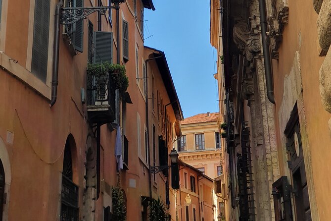 Rome Jewish Ghetto and Great Synagogue Small Group Walking Tour - Why Rome’s Jewish Ghetto still matters