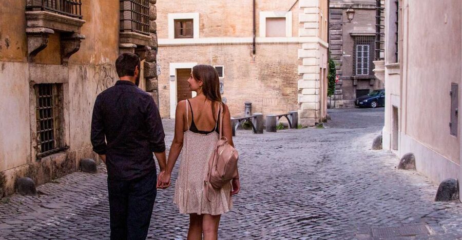 Rome: Jewish Ghetto Walking Tour - Turtle Fountain in Piazza Mattei: romance at street level