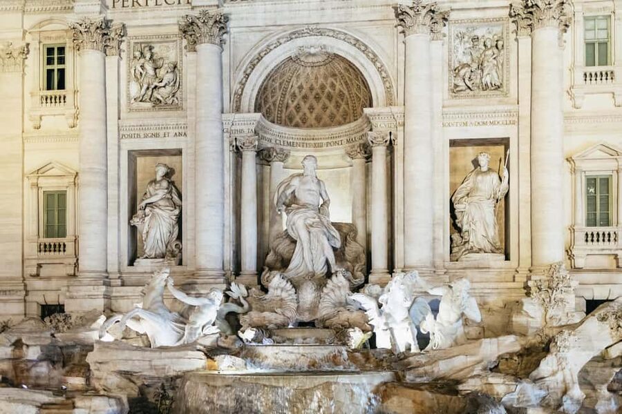 Rome: Small-Group City Highlights Moonlight Walking Tour - Piazza Venezia, Capitoline Hill, and the Story From the Ground Up