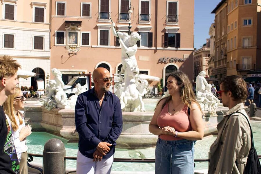 Rome: Small-Group Guided Day or Night Walking Tour - Piazza Navona after dark: Fontana dei Quattro Fiumi first