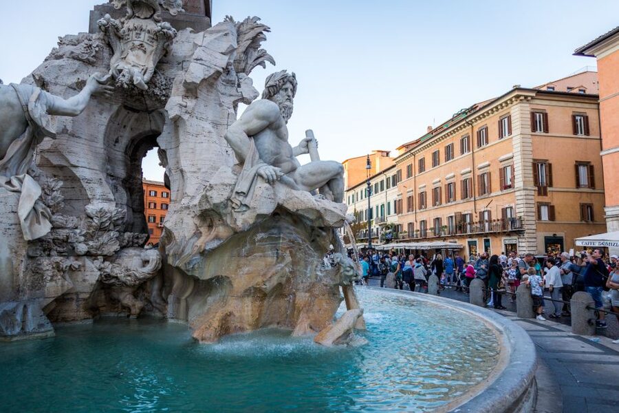 Rome: Trevi Fountain, Spanish Steps & Pantheon Walking Tour - Price and Value at $34: When a Guide Is Worth It