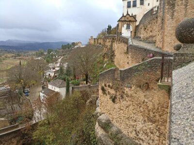 Ronda: Guided Walking Tour with English or Spanish Guide - Meeting Point to Finish at Plaza España: The Walk’s Shape