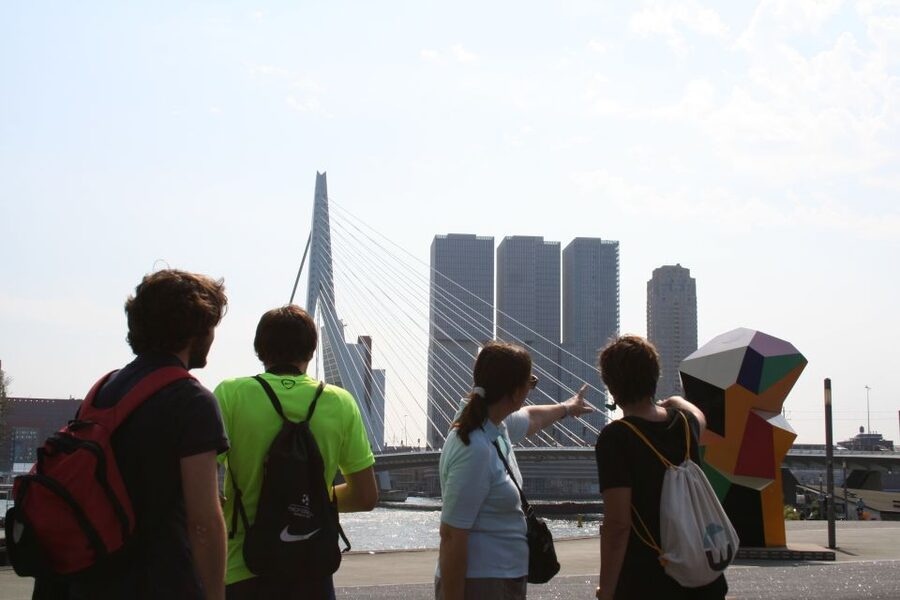 Rotterdam: Architectural Highlights Guided Walking Tour - How the guide changes the tour (and which personalities fit your style)