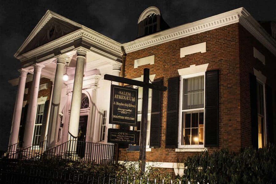 Salem: Ghosts, Witches, & Warlocks Guided Walking Tour - Old Burying Point Cemetery (Established 1637): Where the Tragedy Lands