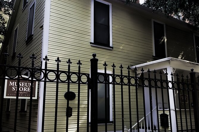 San Diego Gaslamp Downtown Walking Ghost Tour - The 30+ Stops Between Big Interiors: Wyatt Earp, Spies, the Stingaree, and More
