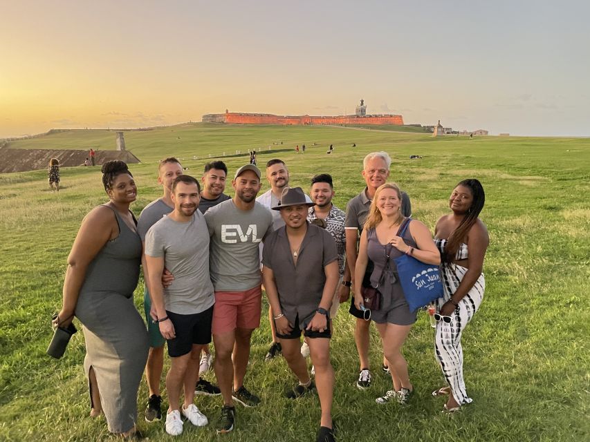 San Juan: Old Town Sunset Walking Tour - Antiguo Palacio de la Intendencia and Capilla del Santo Cristo de la Salud