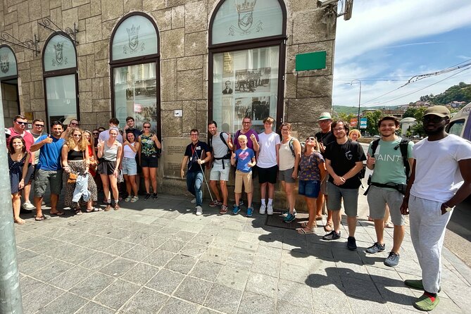 Sarajevo: 2 Hours Old Town Walking Tour With Local Guide - Sarajevo City Hall: Austro-Hungarian architecture with a past job