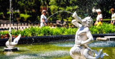 Savannah: History and Culture Walking Tour - Civil War and Revolution stories you can see in the streets