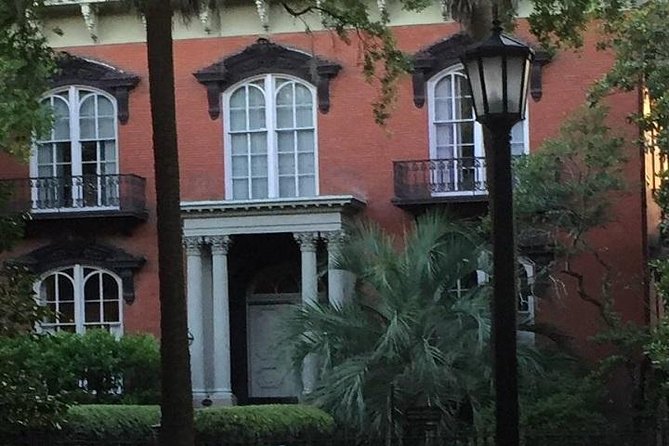 Savannah Midnight in the Garden of Good & Evil Narrated Walking Tour - Stop 1: Reynolds Square and the John Wesley statue