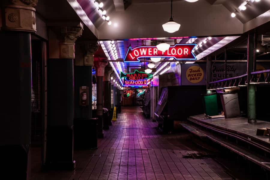 Seattle: Terrors and Ghosts Guided Walking Tour - Post Alley and the Gum Wall: modern weirdness with old shadows