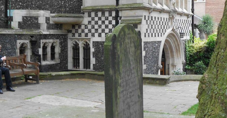 Secret Old London Walking Tour - Starting at Barbican: The City Shifts Gears Fast