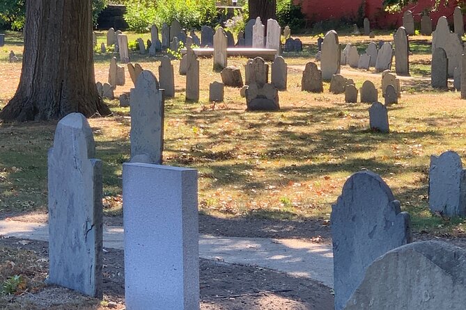Self-Guided Smartphone Ghost Walking Tour in Salem - Should you book it?