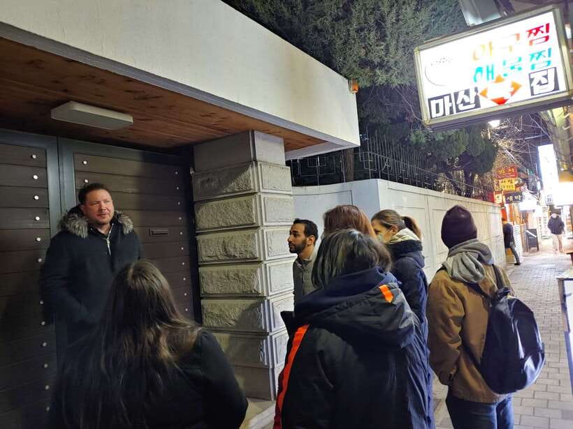 Seoul: Dark Side of the City and Ghost Stories Walking Tour - The Historical Dark Stuff: From Joseon Violence to Modern Urban Legends