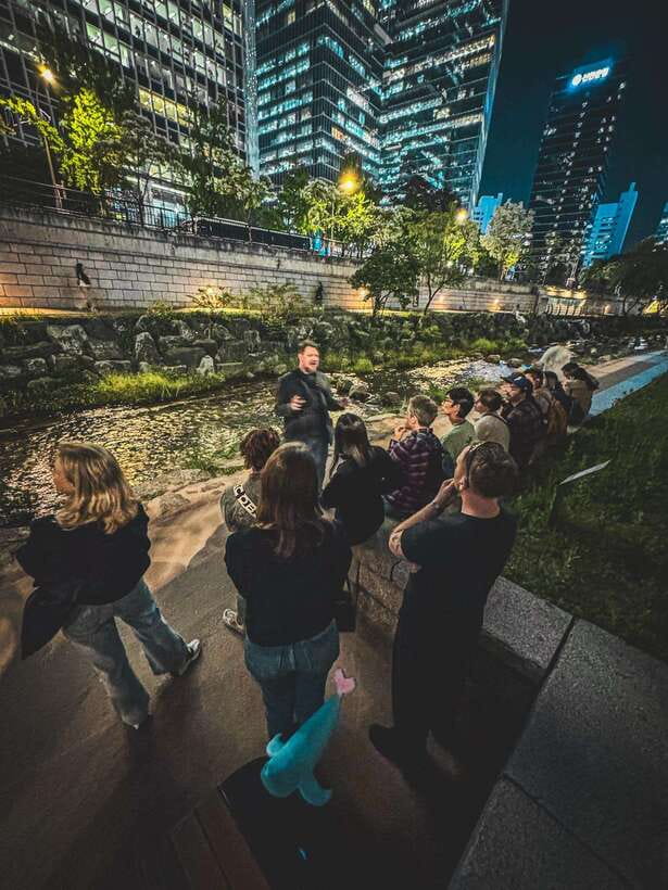 Seoul: Dark Side of the City and Ghost Stories Walking Tour - Guide Style: Why the Story Delivery Is Half the Product