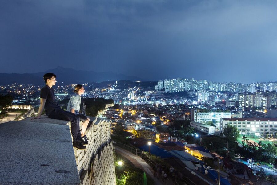 Seoul: Nighttime Hidden Gems Walking Tour - Maronie Park and the Moon-village vibe: a quieter pocket before the big climb