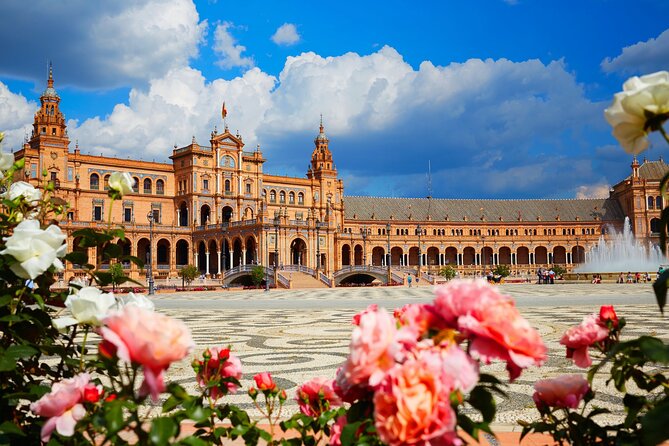 Seville Guided Small-Group Walking Tour - Ayuntamiento (City Hall): Plateresque Architecture Up Close