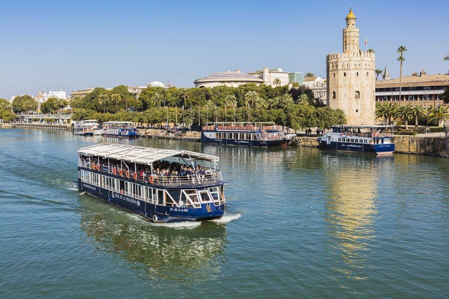 Seville: Panoramic Cruise, Hop-On-Hop-Off Bus & Walking Tour - Quick Hits Before You Go