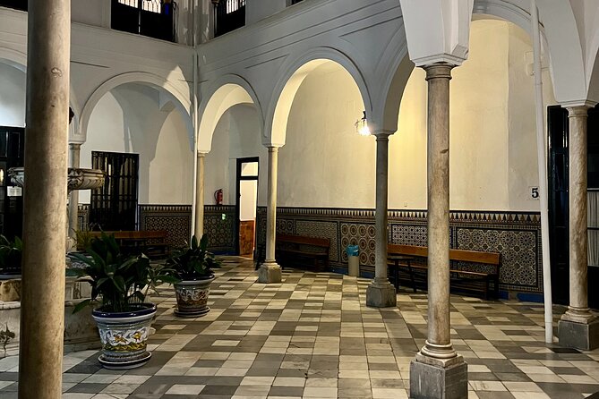 Seville Paranormal Small-Group Walking Tour - Guides like Julio, Anna, and Paco set the tone