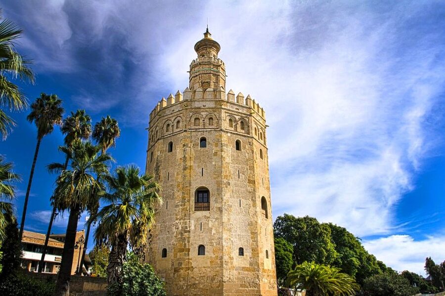 Seville: Small-Group City Highlights Walking Tour - Torre del Oro: A Quick Stop That Adds Variety
