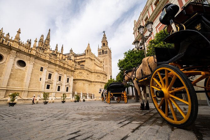 Seville Small-Group Monumental Highlights Walking Tour - Seville’s City Hall: why the 1500s still matter