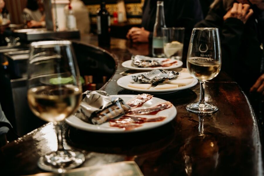 Seville: Tapas, Taverns, and History Walking Tour - Why this costs $84 and how to judge the value