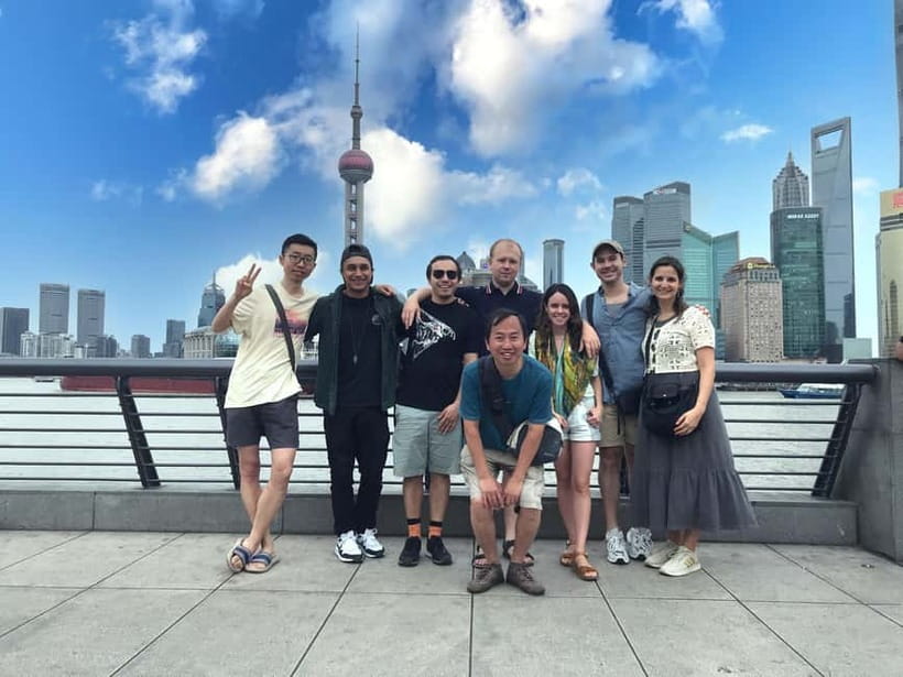 Shanghai Highlights Walking Tour With A Real Local - Getting started at East Nanjing Road: the meet point that actually makes sense