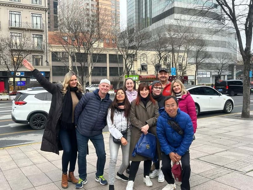 Shanghai Highlights Walking Tour With A Real Local - Bund Promenade: Shanghai’s global face with local context