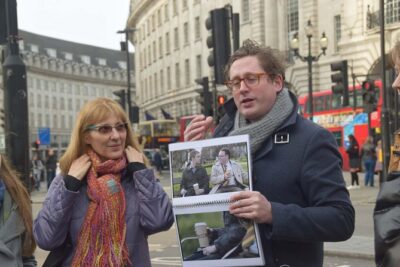 Sherlock Holmes Walking Tour in London - Meeting at Piccadilly Circus: where the case starts