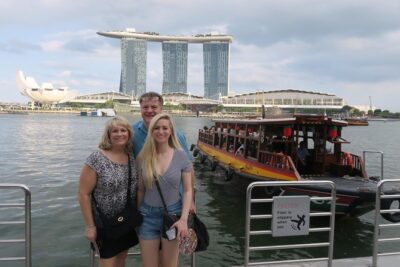 Singapore Group History & Culture Walking Tour - Former City Hall and National Gallery: how a nation tells stories in buildings