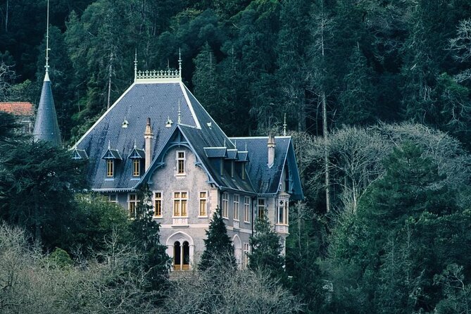 Sintra Walking Tour: Romantic Village & Palaces - Quinta da Regaleira and the Initiation Well: UNESCO with questions attached