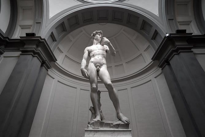 Small Group Uffizi & Accademia Museum with Walking Tour - How this 3.5-hour format protects your Florence time