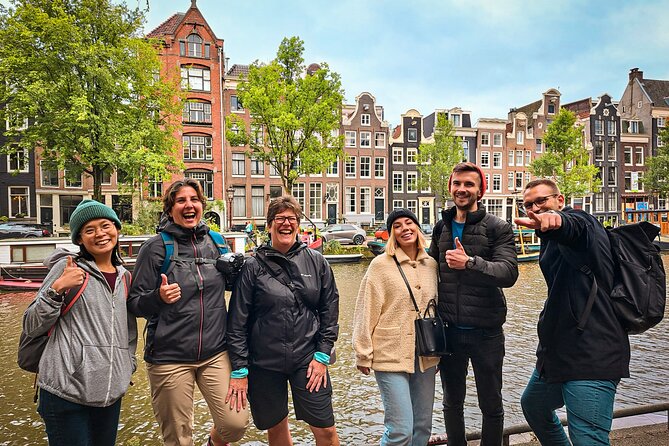 Small Group Walking Tour - Hello Amsterdam - Singel: Dancing Houses from the Canal Side