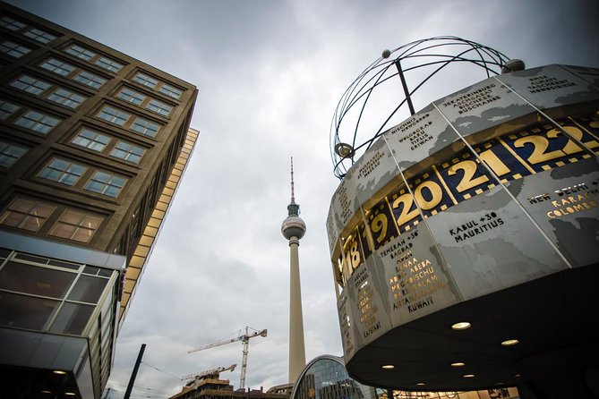 Small Group Walking Tour of East Berlin with a French Guide - Key points I think you’ll care about