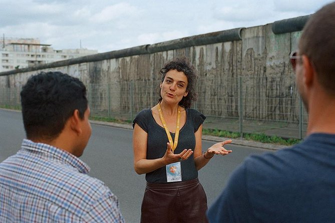 Small Group Walking Tour of East Berlin with a French Guide - Entering East Berlin with the right kind of guide