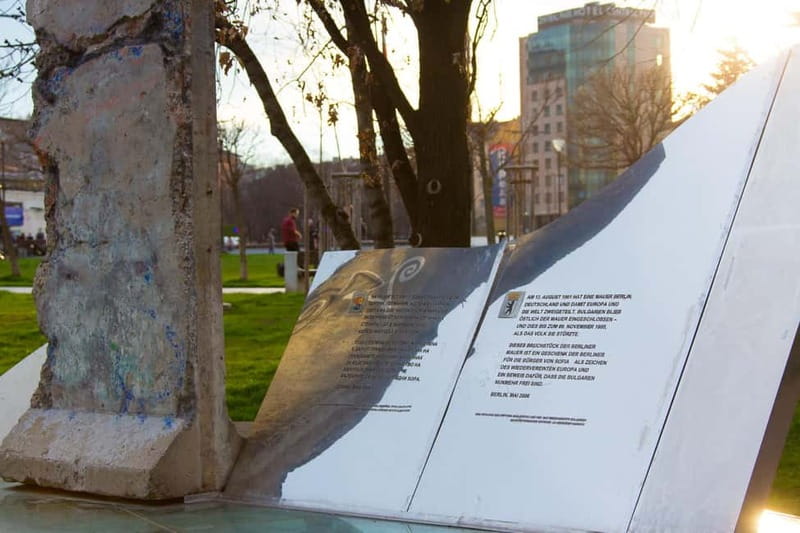 Sofia: Communist Walking Tour - Soviet Symbols and Bulgarian Reckoning: Soviet Army Monument and the Victims Memorial