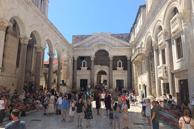 Split Walking Tour with Professor of History - Vestibule (the Rotonda): a circular hall built for select audiences