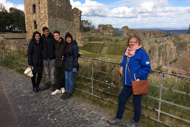 St Andrews Must-Sees Daily Walking Tour (11am & 2pm) - Ending at West Port Gate: The Walk Finishes, Your Day Doesn’t