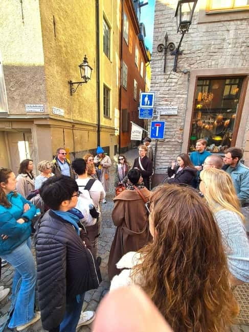 Stockholm Gamla Stan: Old Town Walking Tour with Local Guide - From old square to Old Town: how Stockholm formed