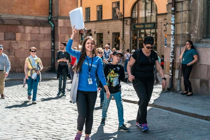 Stockholm: Old Town Private Walking Tour - Gamla Stan for 90 minutes: cobbles, narrow lanes, and the “small street” moment