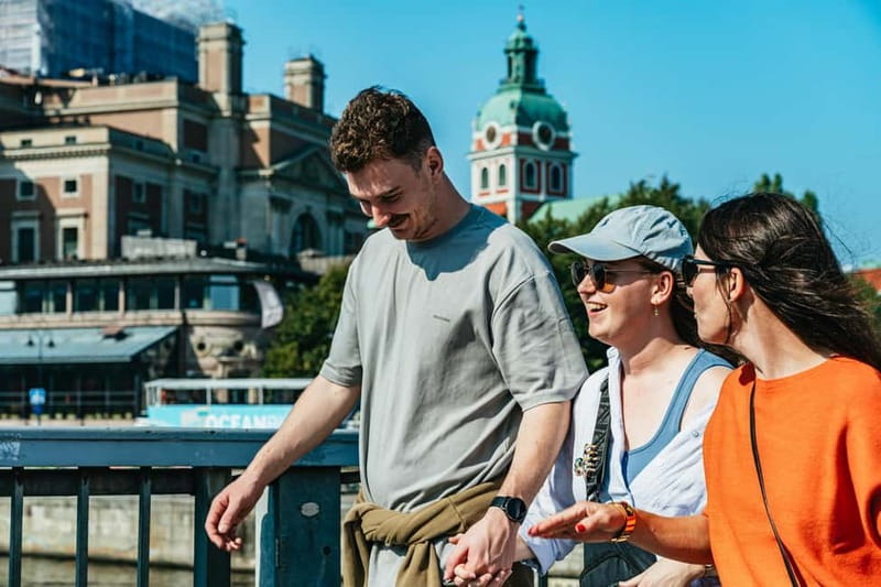 Stockholm: Swedish Food Guided Walking Tour - Gamla Stan’s historic houses plus polkagris: the candy stop with a story